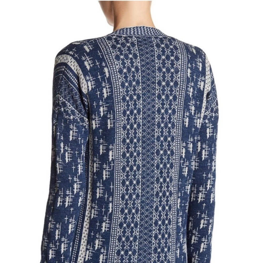 Lucky Brand Women Cardigan Sweater Blue white Geometric Stitch Pattern - Picture 3 of 8